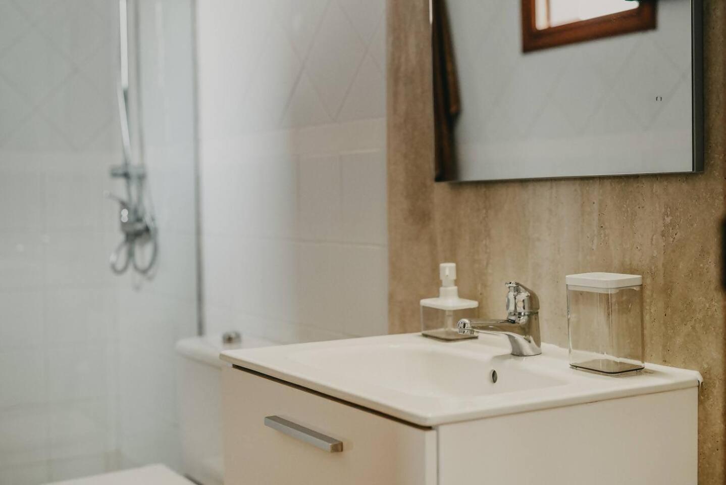 Agradable Y Familiar Con Piscina Casa Inima Villa Playa Blanca  Bagian luar foto