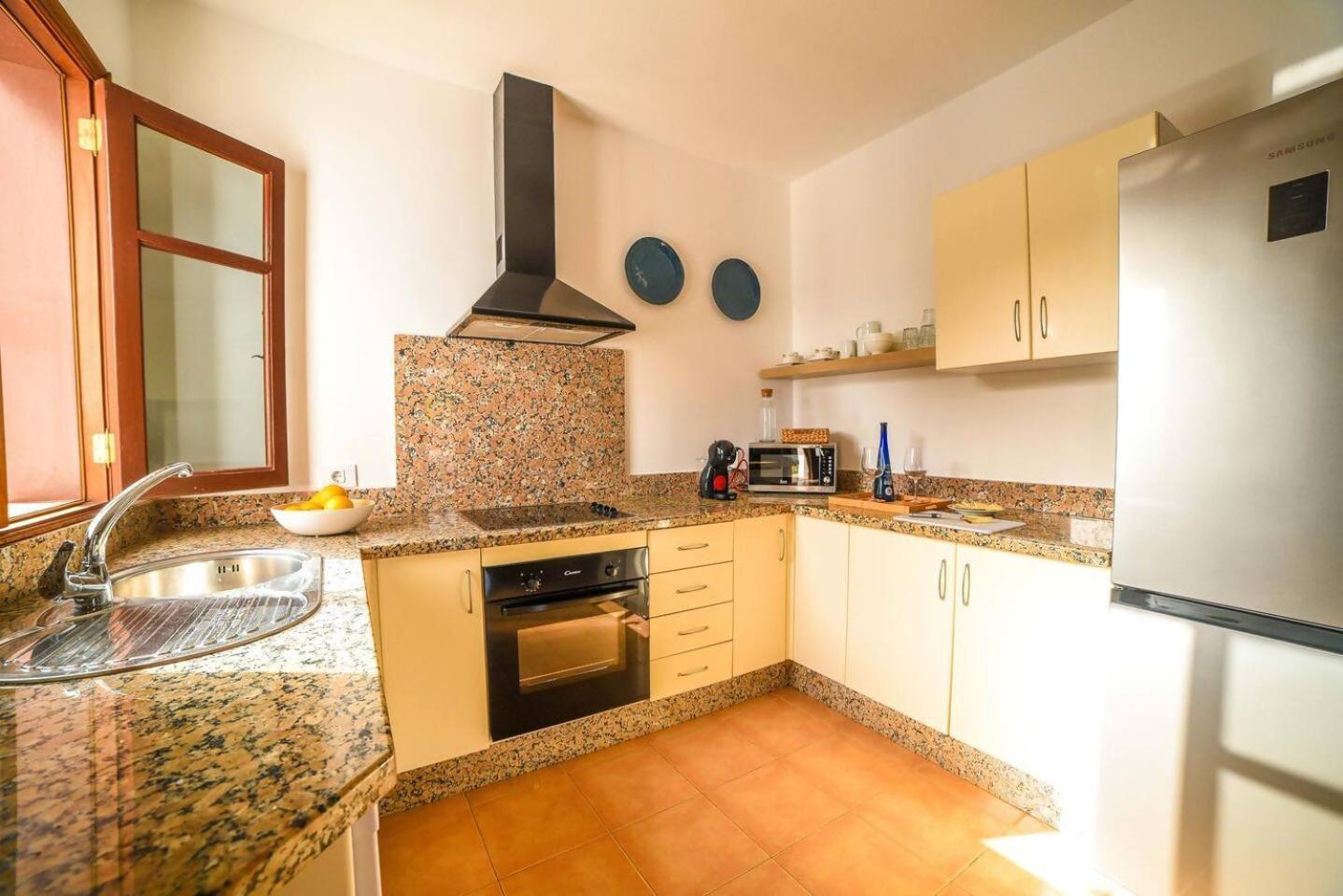 Agradable Y Familiar Con Piscina Casa Inima Villa Playa Blanca  Bagian luar foto