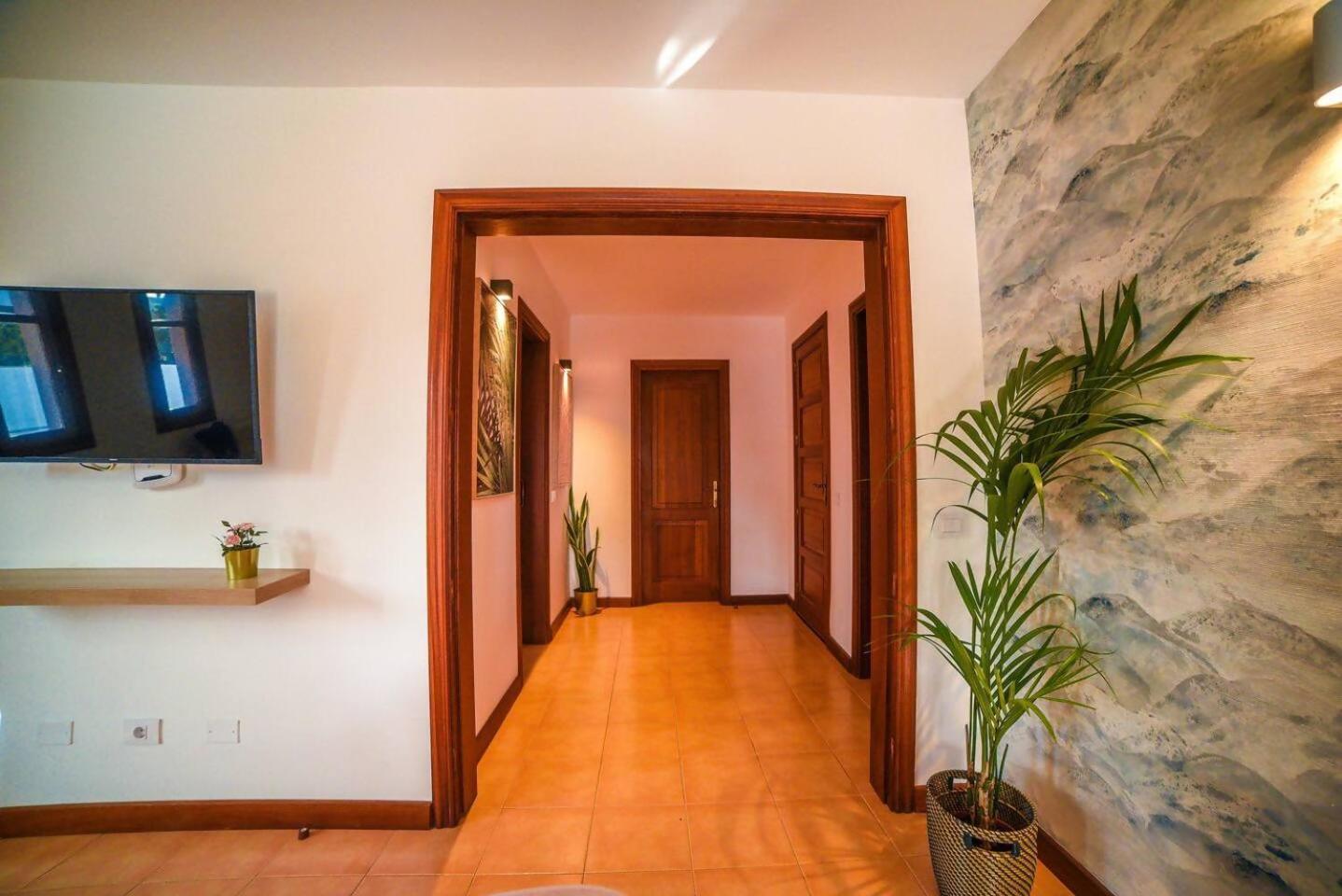 Agradable Y Familiar Con Piscina Casa Inima Villa Playa Blanca  Bagian luar foto